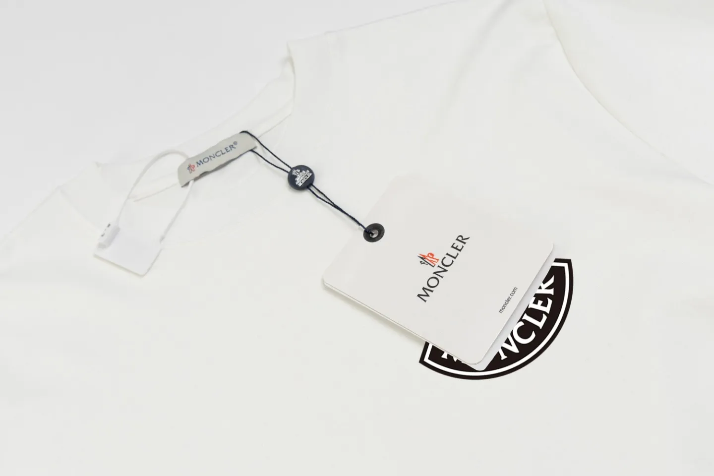 【 MONCLER】 2024 New Arrival Premium LOGO ， Premium ， 230 ， ， ， ！ Same Style ❗️ Same Style， In Stock！ Size：S M L XL XXL ：Black White Navy Blue